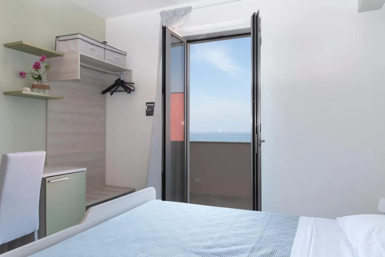 Hz Bed & Breakfast And Apartments Torre Forte