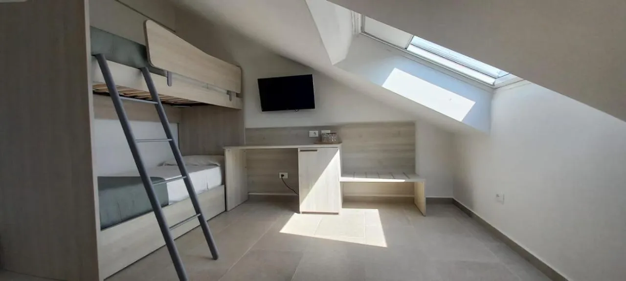 Hz Bed & Breakfast And Apartments Torre Forte
