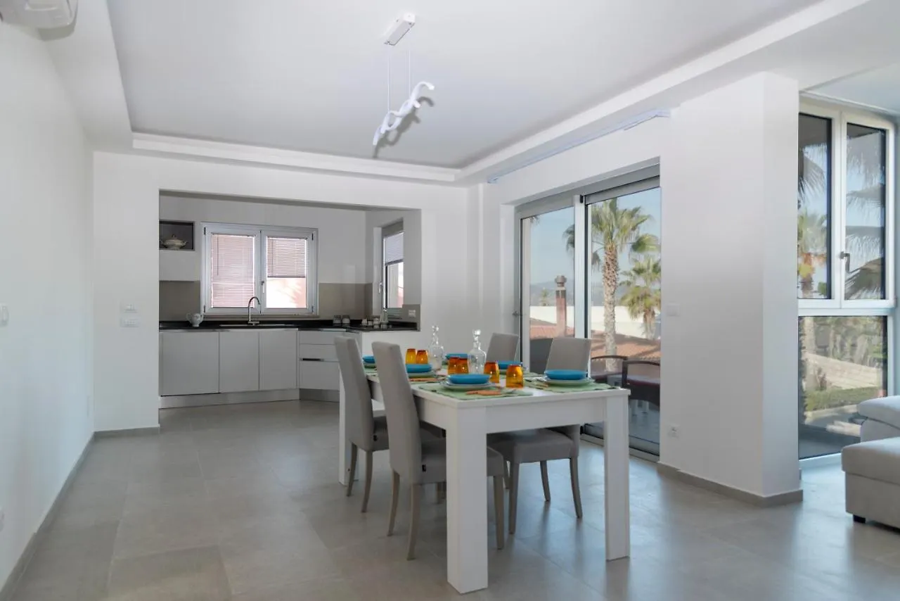Hz Bed & Breakfast And Apartments Torre Forte 0*,